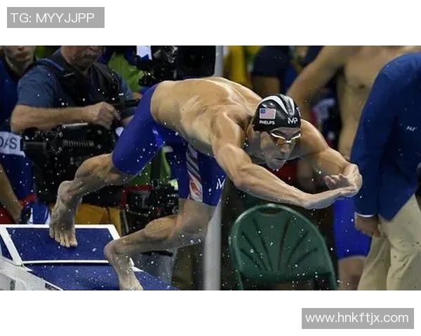 菲尔普斯挑战极限再创佳绩带领美国队夺得奥运金牌的精彩瞬间