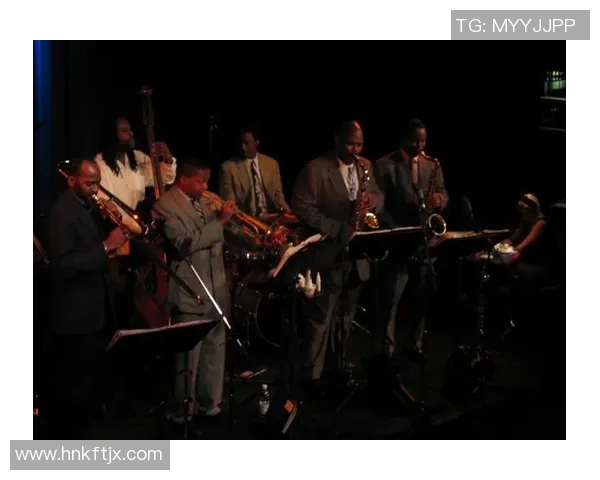 爵士乐的演变与创新:从传统到现代的音乐旅程探索