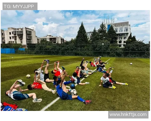 传球艺术之巅足球明星们的传球技巧与战术解析